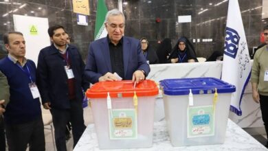 وزیر بهداشت: بسیاری از پزشکان "نسخه حضور" در انتخابات نوشتند