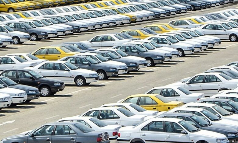 ارزانی خودرو ادامه دارد / قیمت پژو ۲۰۷ و دنا اتوماتیک کاهش یافت