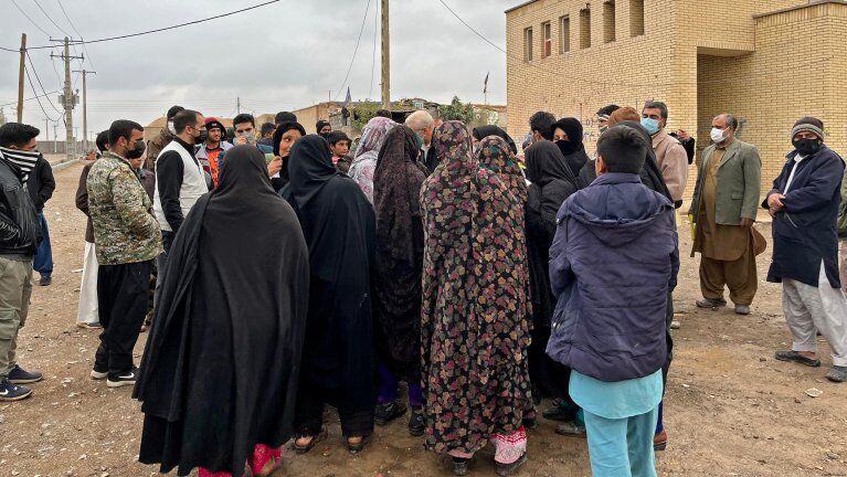 اخراج افغانها از ایران آغاز شد / هزارنفر در یک روز!