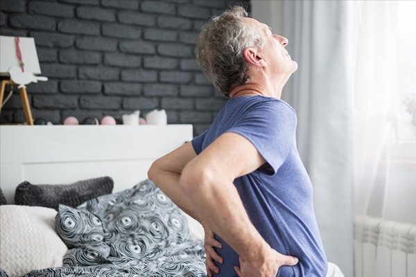 ابتلا به سنگ کلیه یکی از عوارض مصرف بیش از حد این ویتامین است