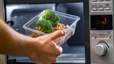 استفاده از &quot;ماکروفر&quot; خطر ابتلا به سرطان را افزایش می‌دهد؟