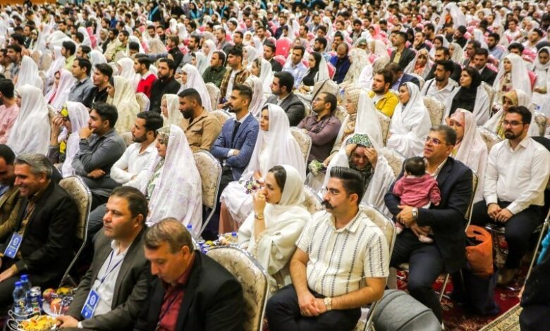 تشویق ازدواجهای دانشجویی با حمایت دانشگاه و خیرین