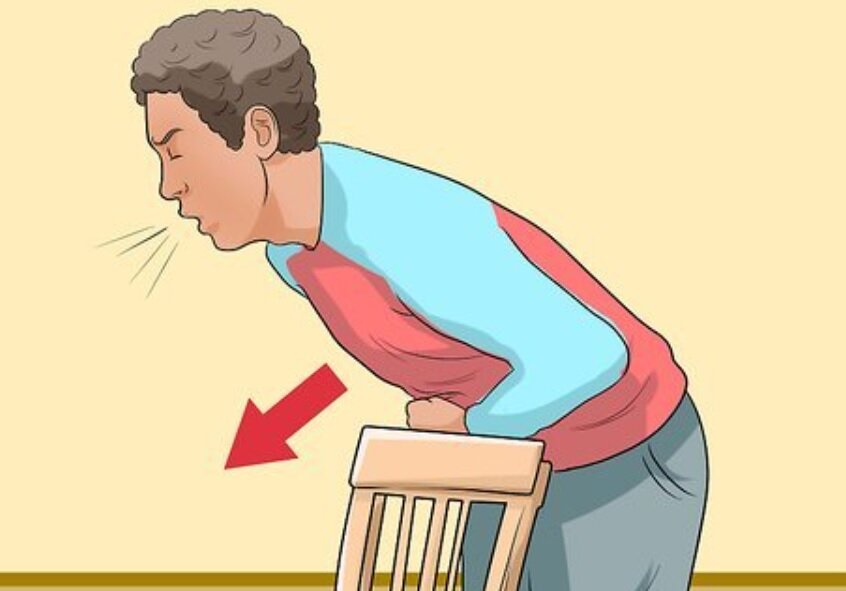 وقتی چیزی در گلویم پرید و تنها بودیم چه می کنیم؟