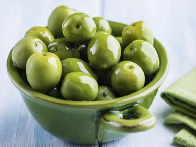 propert خصوصیات زیتون برای کودکان و عوارض احتمالی + روش استفاده | مجله سیروس
