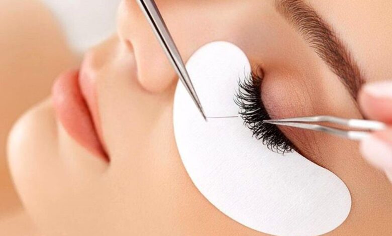 اگر می خواهید مژه های خود را زیباتر کنید ...