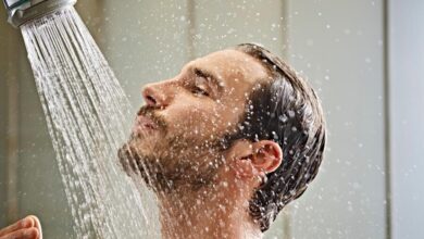 نگاه کنید به | چرا باید موهای مرطوب خود را شانه کنید!