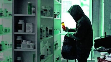 کشف و انهدام شبکه تولید داروهای تقلبی سرطان