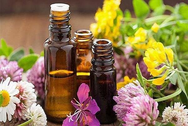 با مصرف این روغن ها پیر نشوید