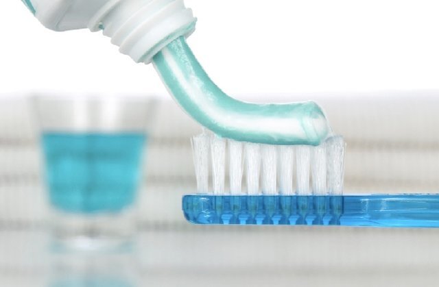 ۱۵ درصد ایرانی‌ها مسواک نمی‌زنند