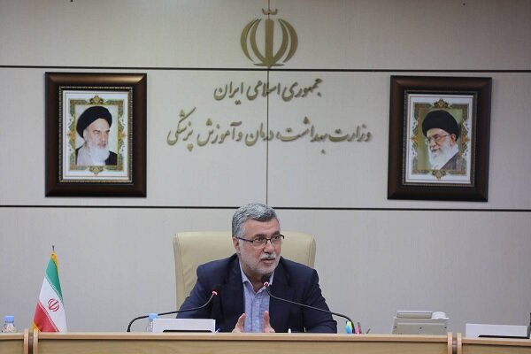 لبخند از بهبود بیماران نتیجه تلاش های متحد تیم بهداشت است