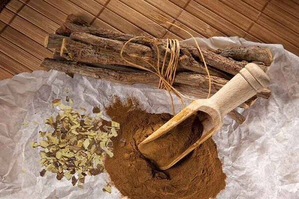خرید و قیمت پودر شیرین بیان + فروش عمده فروشی - برند آراد