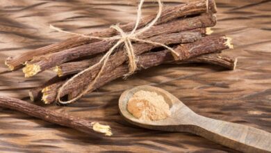 معجزه خصوصیات شیرین بیان برای سلامت کبد ضرر شیرین بیان