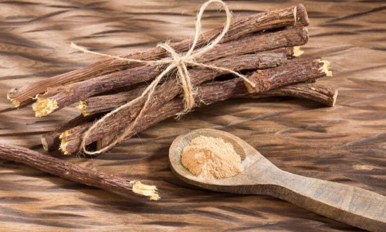 معجزه خصوصیات شیرین بیان برای سلامت کبد ضرر شیرین بیان