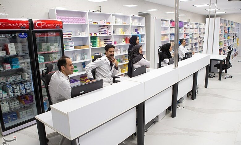 تسویه مطالبات داروخانهها تا پایان دی1403 توسط تأمین اجتماعی