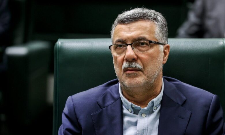 وزیر بهداشت: علوم پزشکی و تیم ملی بهداشت از آزمایش سخت این کشور افتخار می کردند