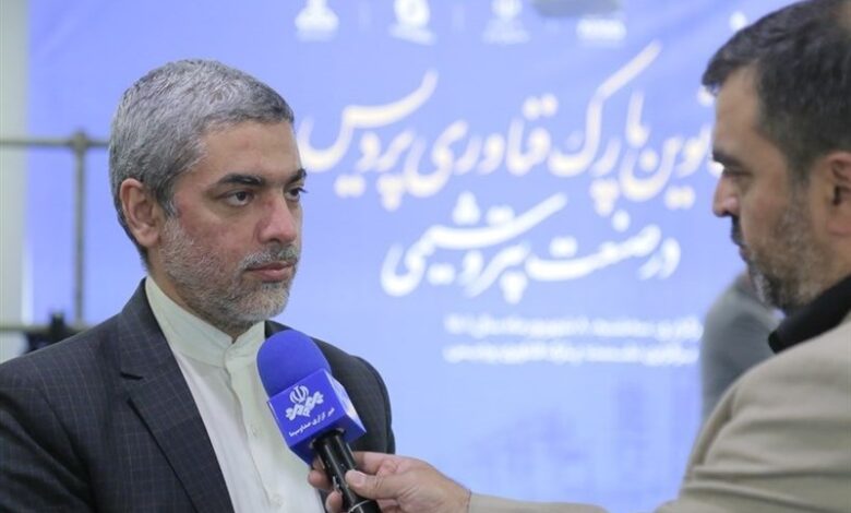 لزوم افزایش صادرات دارو و تجهیزات پزشکی