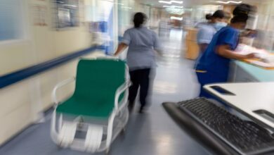 وقتی دارو با پیک موتوری آمد. روایت فداکاری در قلب بحران - آژانس خبری مهر | اخبار ایرانی و جهانی