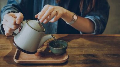 بهترین نوشیدنی ها برای کوچک کردن شکم