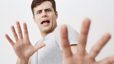 چرا از شنیدن هر صدایی می ترسم؟