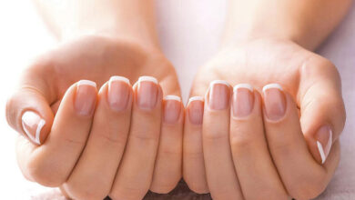 لکه های سفید روی ناخن چیست؟