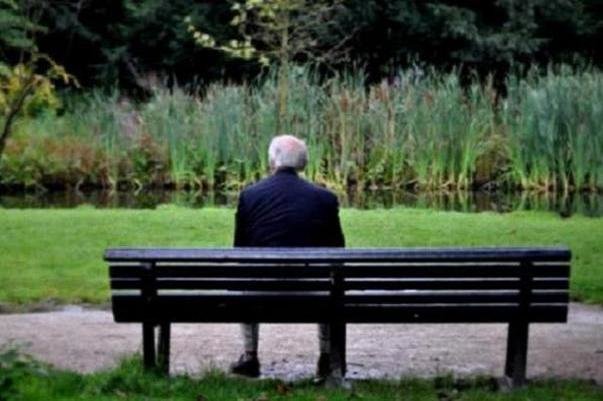تهدید تنهایی برای سلامت روانی و روانی - آژانس خبری مهر | اخبار ایرانی و جهانی