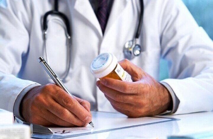 طرح مقابله با پدیده زیرمیزی پزشکان تهیه می‌شود