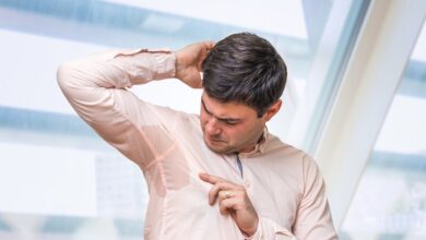 چه گیاهان به کاهش بوی عرق کمک می کنند؟