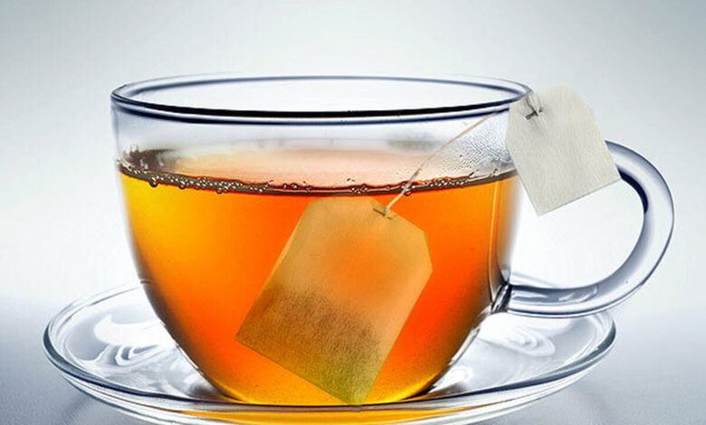 چای جایگزینی آب نیست / مصرف بیش از حد چای می تواند بدن را کم آب کند