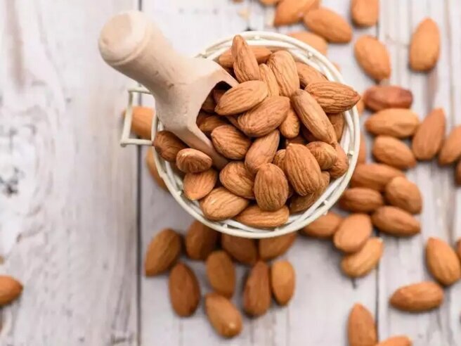 مزایای مصرف تعداد انگشت شماری از آجیل روزانه چیست؟
