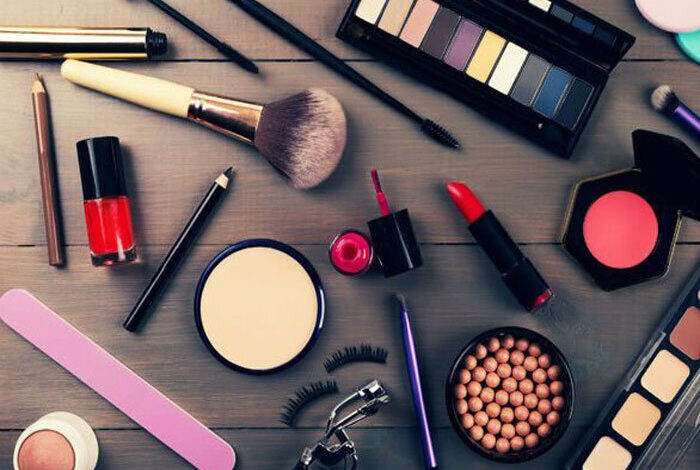 اجرای برنامه بررسی فلزات سنگین در محصولات آرایشی