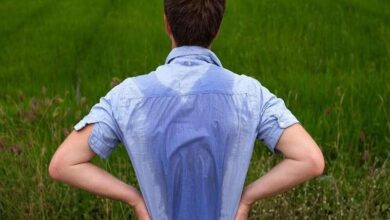 علت عرق بدن چیست؟