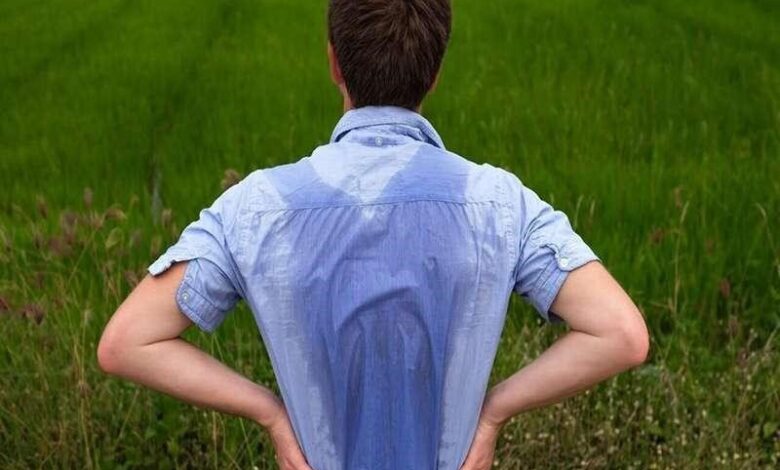 علت عرق بدن چیست؟