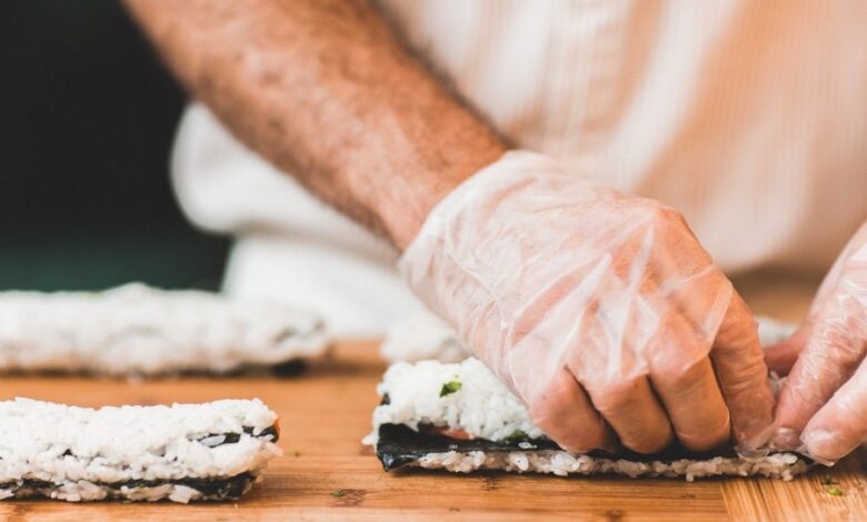 سوشی ؛ غذا بخورید یا بخورید؟