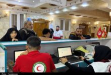 استقرار مرکز هماهنگی عملیات هلال احمر در مرز مهران/ورود اولین اتوبوس آمبولانس حامل مصدومین به کشور