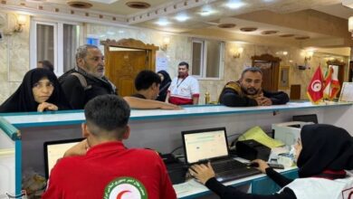 استقرار مرکز هماهنگی عملیات هلال احمر در مرز مهران/ورود اولین اتوبوس آمبولانس حامل مصدومین به کشور