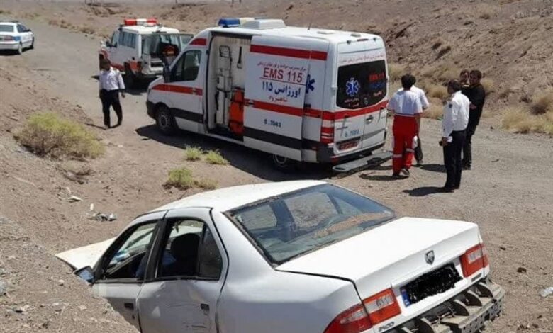 انتقال 9 مصدوم حادثه ترافیکی از مرز مهران به استان تهران