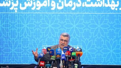 تلاش‌ دانش‌بنیان‌ها و رسیدن به خودکفایی نسبی دارویی مایه مباهات است