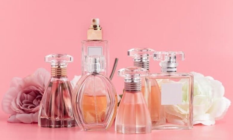 نام عطرهای غیرقانونی و محصولات متفرقه اعلام شد/ آدامس چلپ چلوپ بادی.