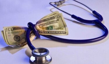 اعطای رهبر ارشد مراقبت های بهداشتی به دانشگاه علوم پزشکی تهران