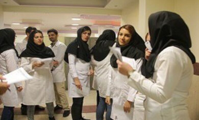 وزارت بهداشت: 5 ٪ دانشجویان پزشکی با سهمیه وارد دانشگاه می شوند