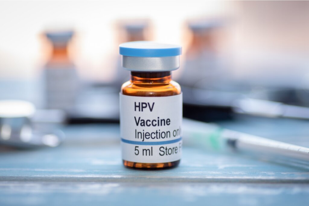 چالش های دسترسی به واکسن HPV در ایران ؛ از تحریم گرفته تا بازار سیاه/ عرضه واکسن های تقلبی با برچسب های بهداشتی جعلی