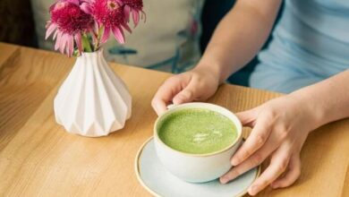 این قهوه چاق/ ماچا است. همان چای سبز با رنگ اضافی!/ وبلاگ ها باید از مزایای اقتصادی برای آنها برخوردار باشند که می توانند یک بار نوعی نوشیدنی باشند.