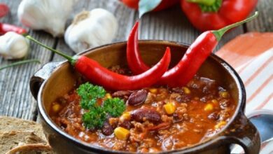 چه غذاهایی که دارای معده خالی است ، سلامت دستگاه گوارش را مختل می کند؟