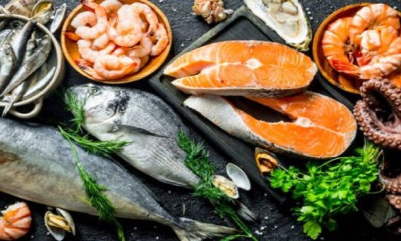 زنان باردار ماهی می خورند یا می خورند؟