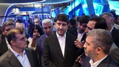 وزیر ارتباطات از تازه‌ترین دستاوردهای فناوران داخلی بازدید کرد
