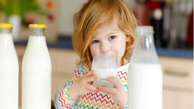 ۱ دلیل نوشیدن یک فنجان زردچوبه قبل از خواب