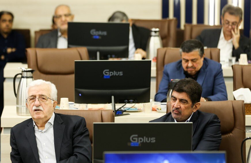 گروه بهداشت از دانشگاه + تصاویر