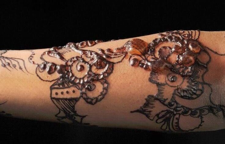 هشدار در مورد موج خاموش ویروس ها در سایه خال کوبی ها و رفتارهای پرخاشگرانه