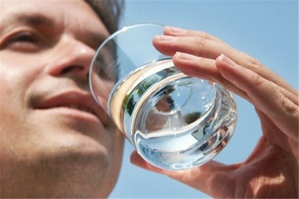 بعد از غذا خوردن آب یخ را ترک کنید - آژانس خبری مهر | اخبار ایرانی و جهانی