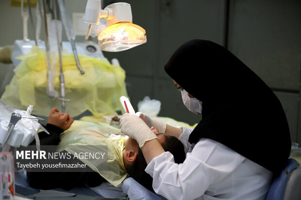 چه زمانی دندان های کودکان نیاز به مراقبت دارند؟